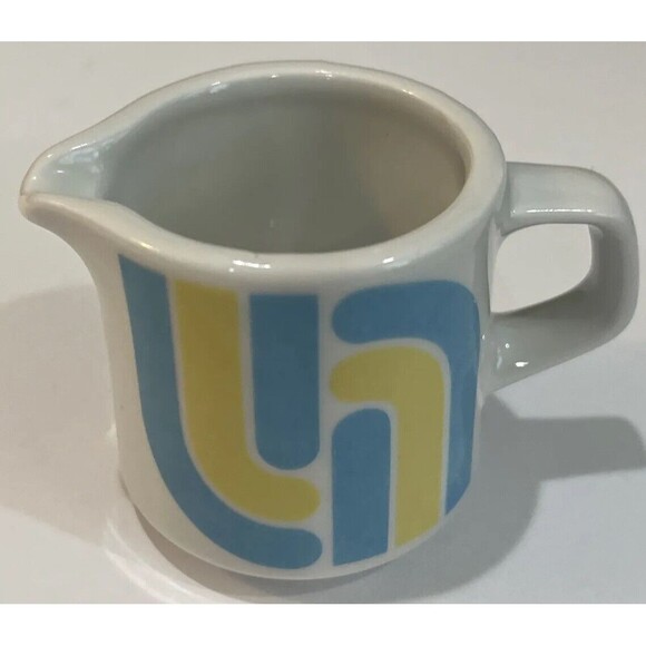 Vintage Bauscher Weiden Bavaria Germany Miniature Creamer Pitcher Mod Design - Picture 3 of 7